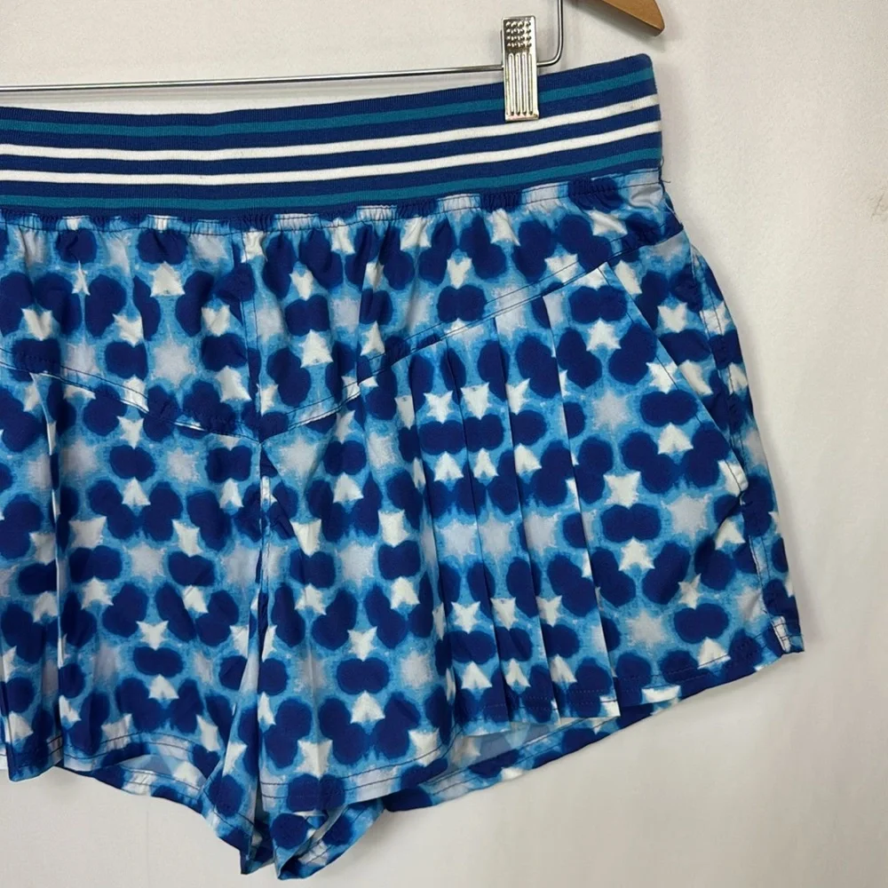 Free People Movement Pleated Shorts Size XL‎ Blue White Women’s High Rise
